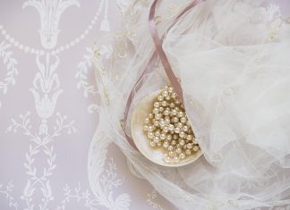 Les secrets de la dentelle pour un mariage inoubliable